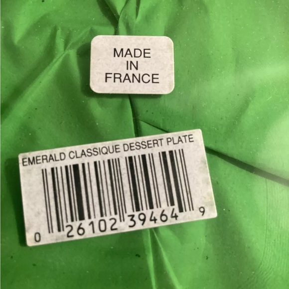 NOS Arcoroc Set Of 4 Emerald Classique Green Dessert 7 3/4” Glass Plates - Picture 7 of 9